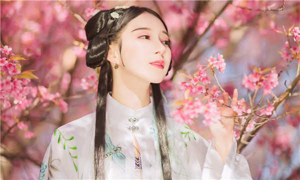 石排镇供卵试管婴儿：助您实现家庭梦想的科学方案